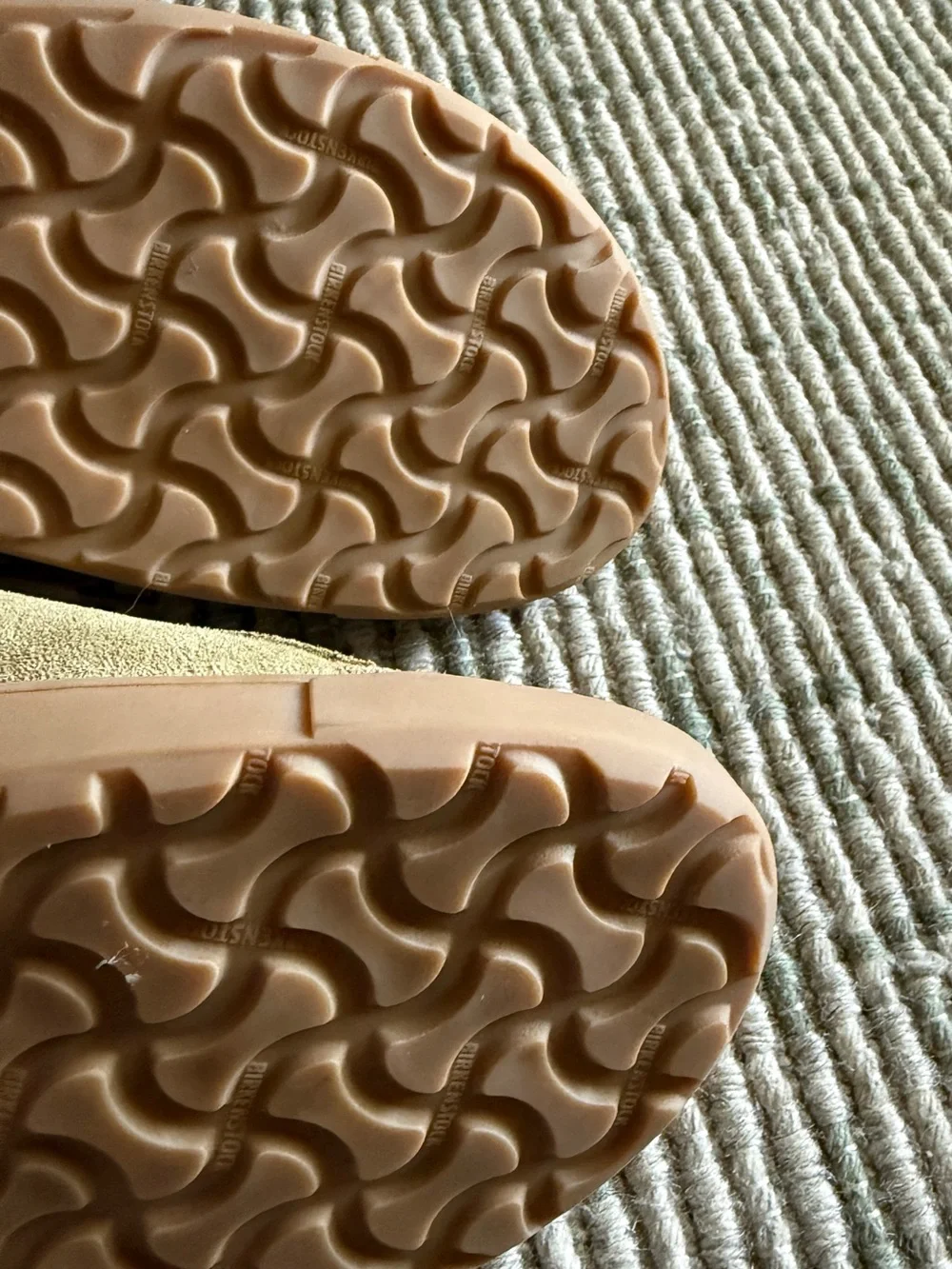 Birkenstocks Bend Low Leather Tennis Shoe (Size 40 9-9.5)